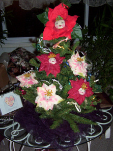 Christmas Tree With Paulina Pointsettia